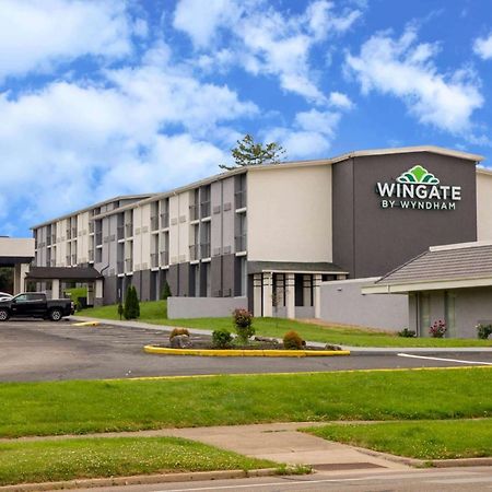 Wingate By Wyndham Bloomington Hotel Exterior photo